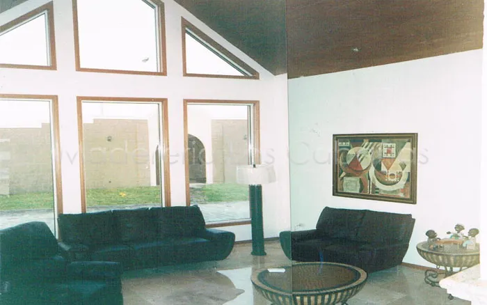 Forros interiores 100% tablarroca y madera chilena en cielo